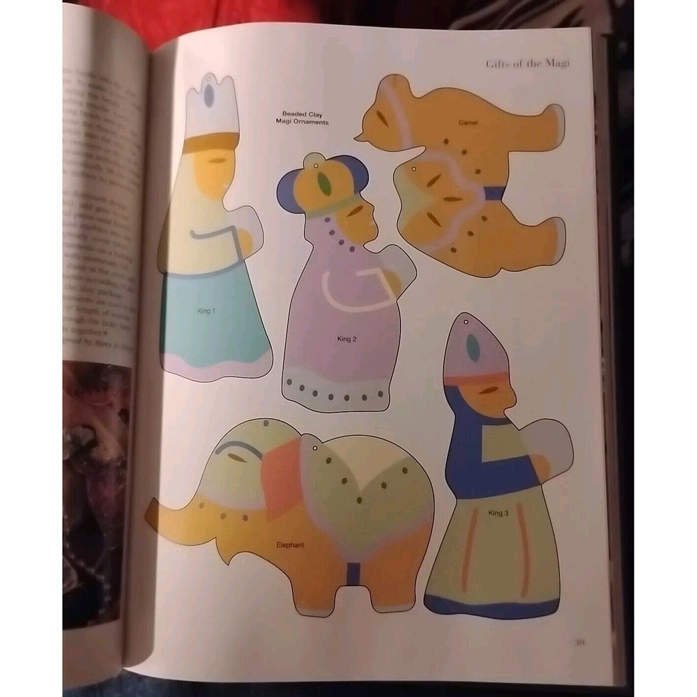Better Homes & Gardens Christmas From The Heart Book Ceative Vol. 11 Hardcover - Picture 4 of 4